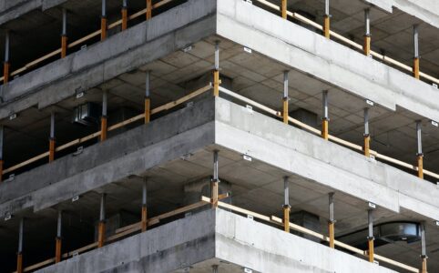 De verschillen tussen anhydriet en beton
