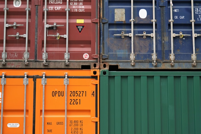 Verschillen tussen 10ft containers en minicontainers